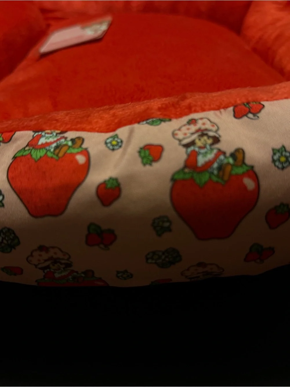 Plush Red Strawberry Print Pet Bed